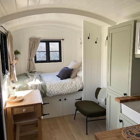Peaceful Shepherd'S Hut In Beautiful Countryside. Linlithgow Esterno foto