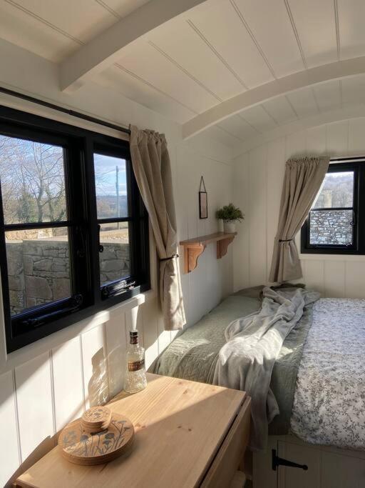 Peaceful Shepherd'S Hut In Beautiful Countryside. Linlithgow Esterno foto