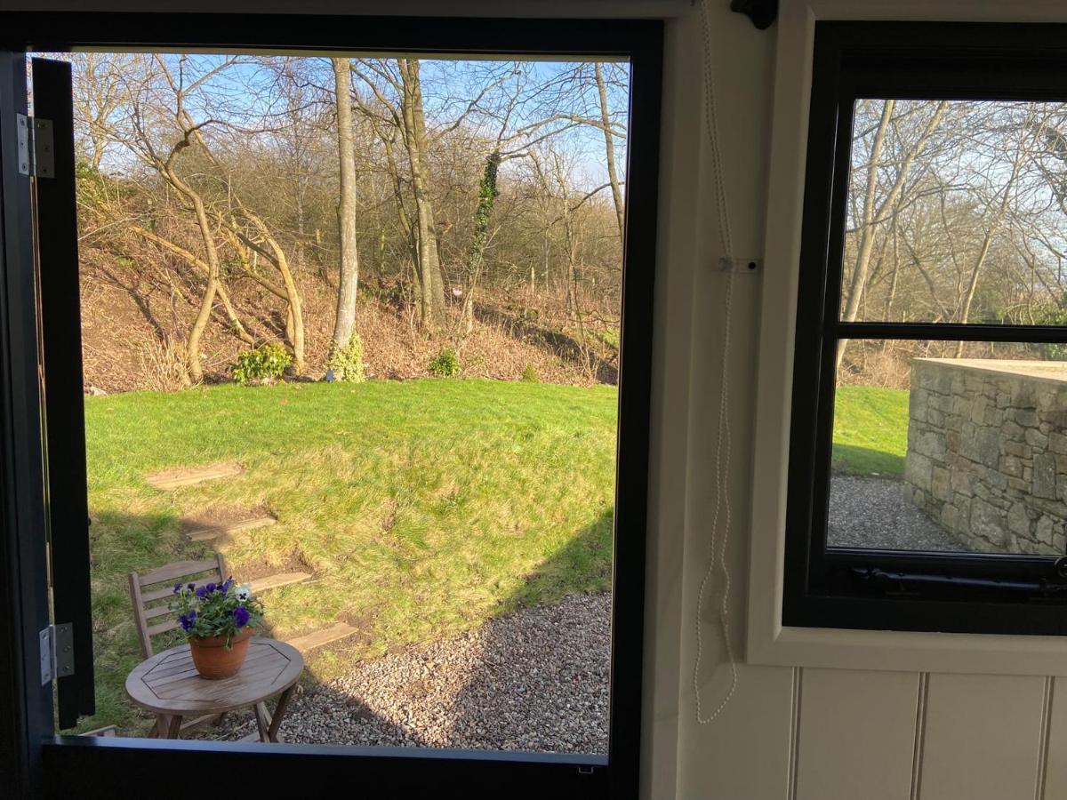 Peaceful Shepherd'S Hut In Beautiful Countryside. Linlithgow Esterno foto